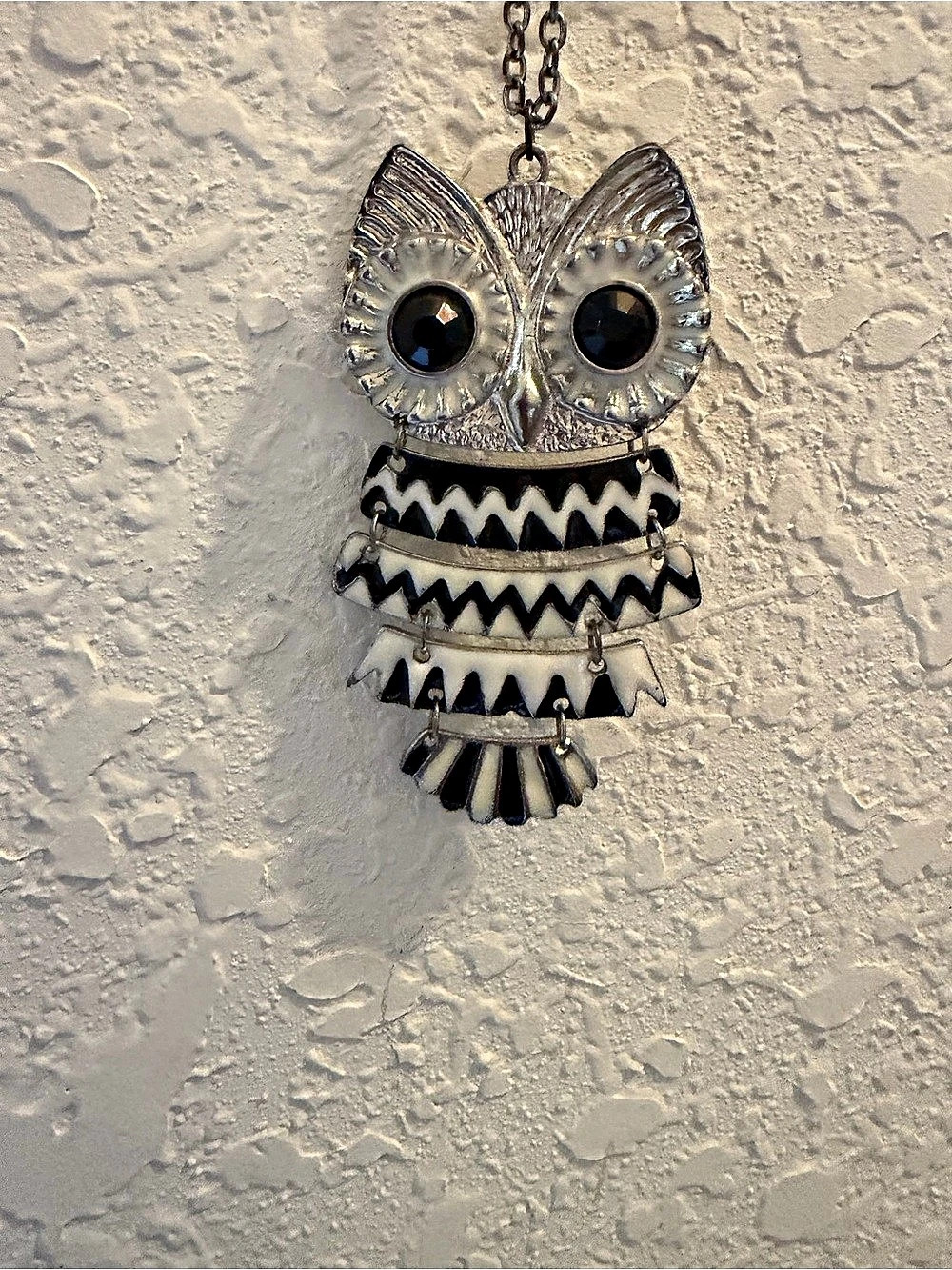 Owl Pendant Necklace in Silver & Black Like New